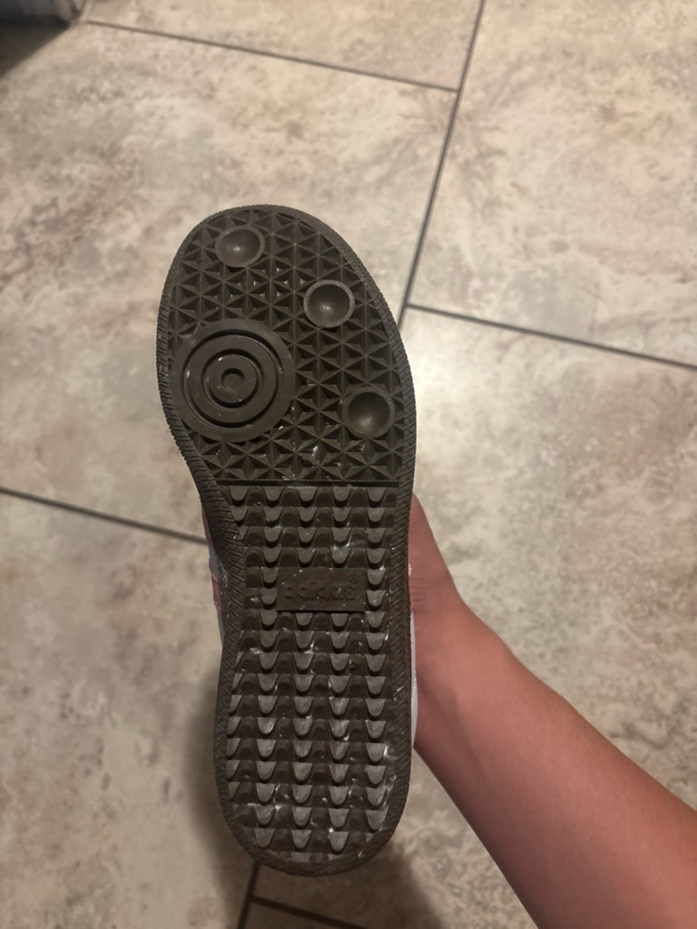 Sneakers - Picture 2 of 4